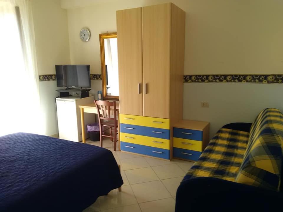 폰디 Al Centro B&B 외부 사진